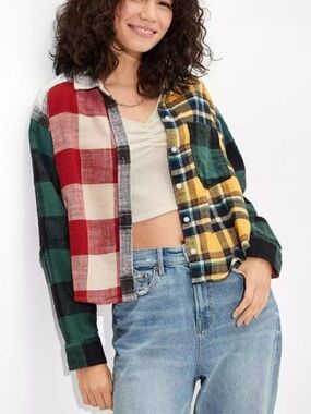 American Eagle Cozy Cabin Cropped Flannel Patchwork Plaid Shirt